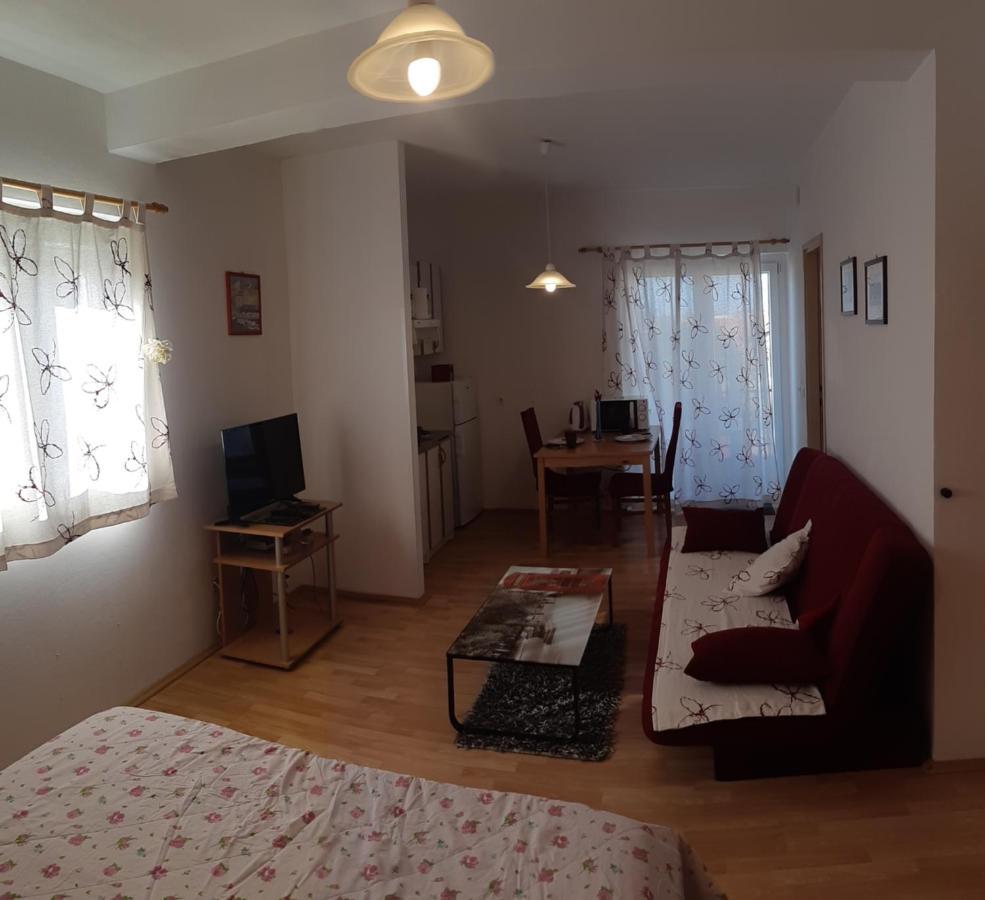 וודיצה Apartments Lans מראה חיצוני תמונה