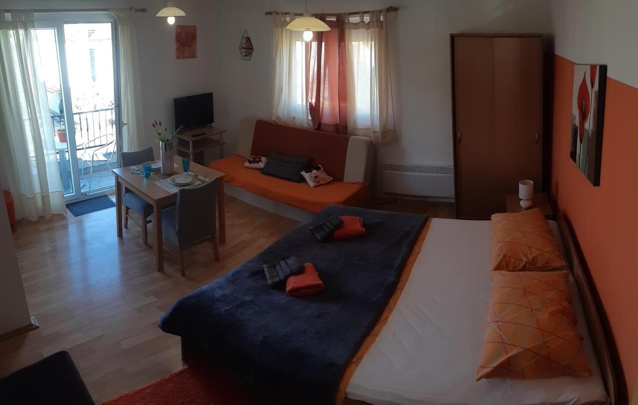 וודיצה Apartments Lans מראה חיצוני תמונה